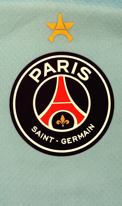 Paris Saint-Germain – Maillot Concept 2025/26 – Bleu & Rose