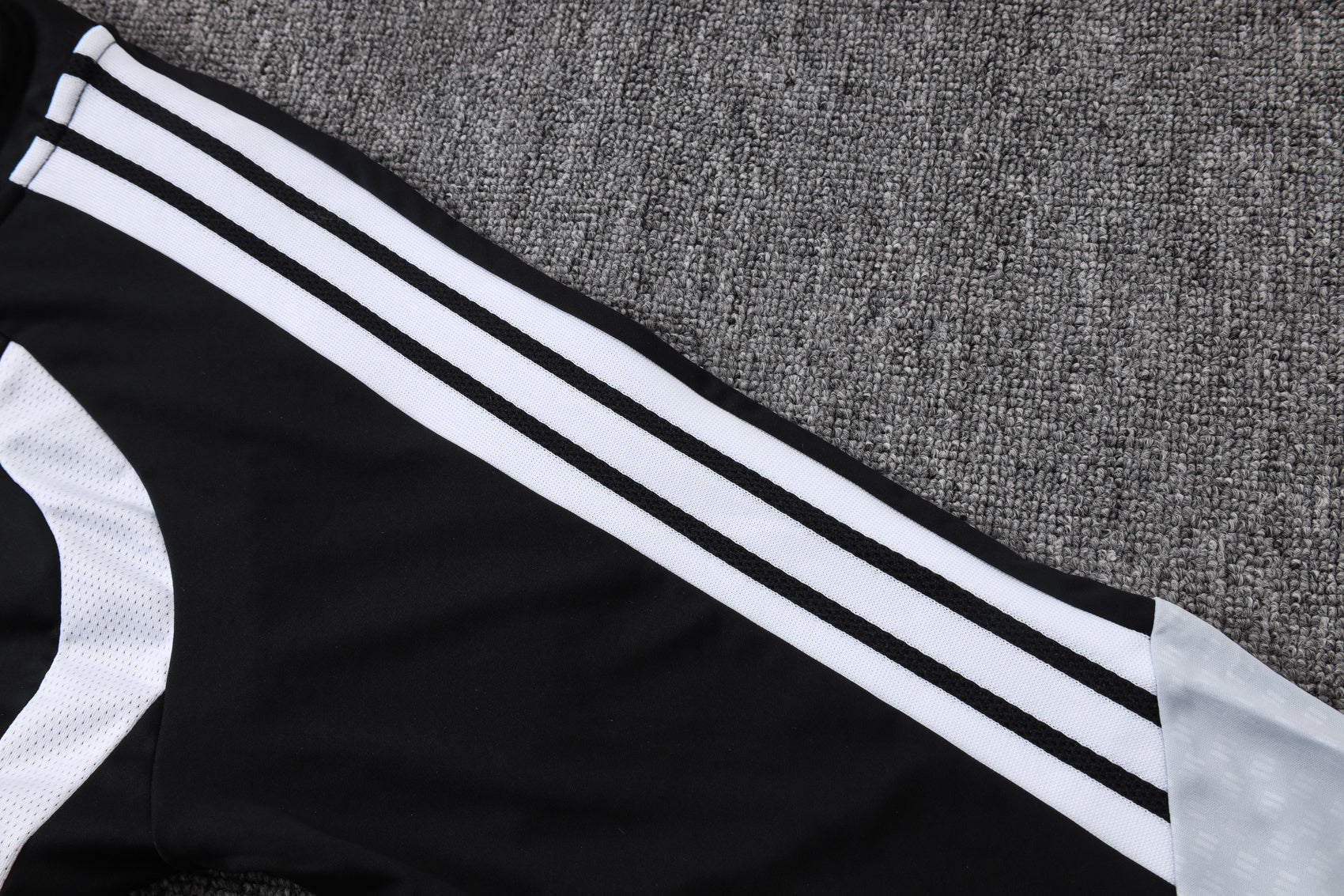 2026-27 Real Madrid Black-Gray Training Suit