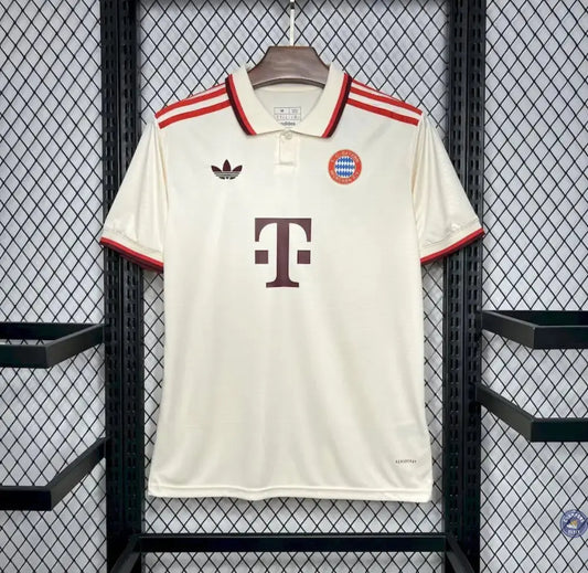 FC Bayern 2024/25 Third