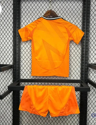 Kits Enfants Real Madrid 2024/25 Extérieur