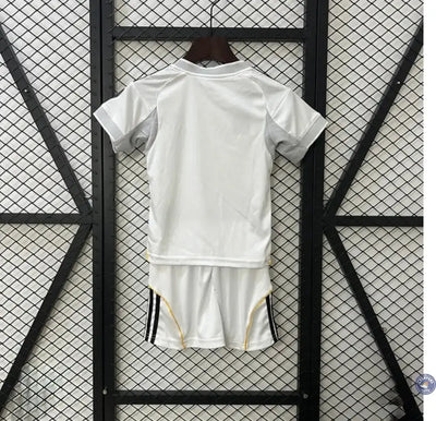 Kits Enfants Real Madrid 2025/26 Domicile