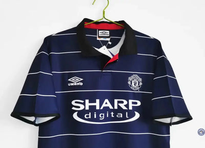 Manchester United 1999/00 Extérieur