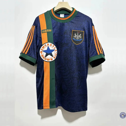 Newcastle 1997/98 Extérieur