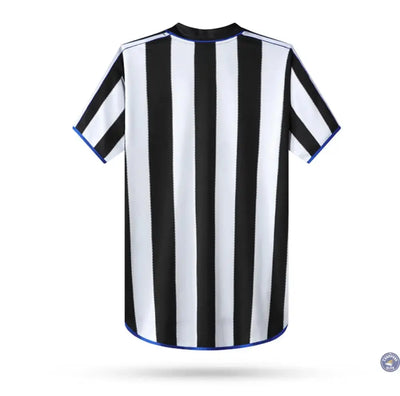 Newcastle 2000/01 Domicile