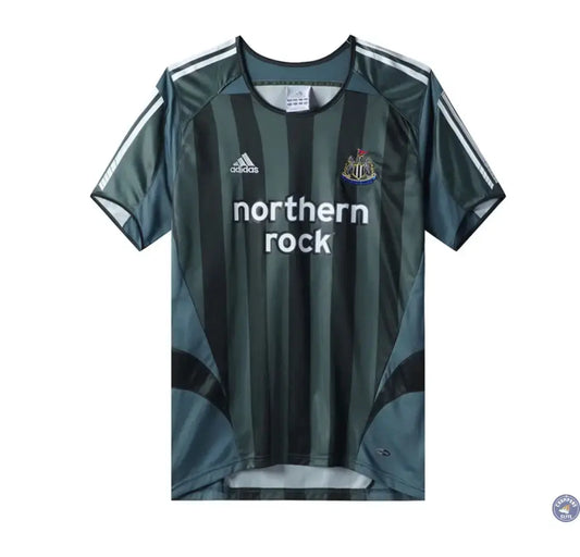 Newcastle 2004/05 Extérieur