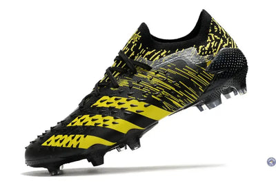Predator Freak Basse Lacets FG - Noir/Jaune