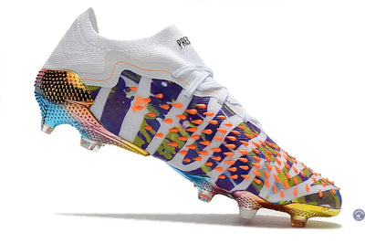 Predator Freak Basse Lacets FG Paul Pogba X Stella McCartney - Blanc/Noir/Orange ÉDITION LIMITÉE