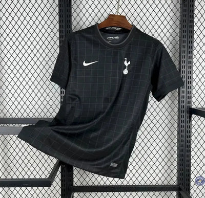 Tottenham 2025/26 Extérieur