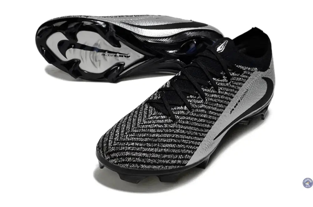 Vapor 16 Travis Scott FG - Noir/Argent